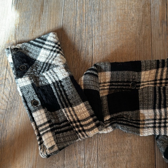 Cloth & Stone Anthropologie Plaid Shirt Button Up - Picture 4 of 4